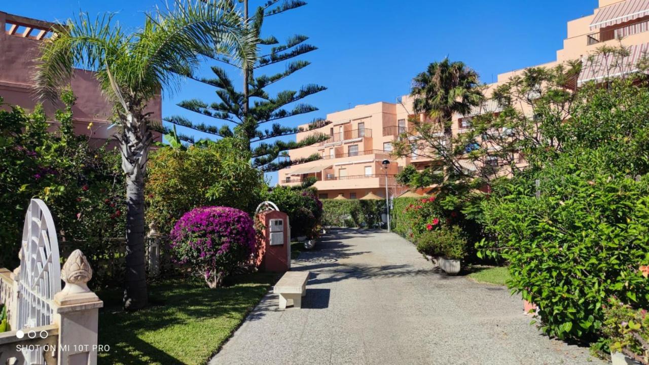 Salobrena - Primera Linea De Playa Junto Al Paseo Maritimo Екстериор снимка